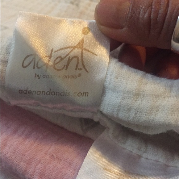 Baby girl bundle - Picture 3 of 5